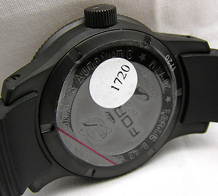 �P�[�X�o�b�N