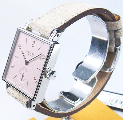 NOMOS TT1A1S�e2L